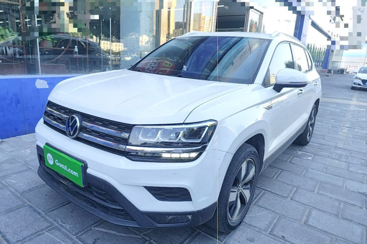 Volkswagen Tharu 2021 car image #2
