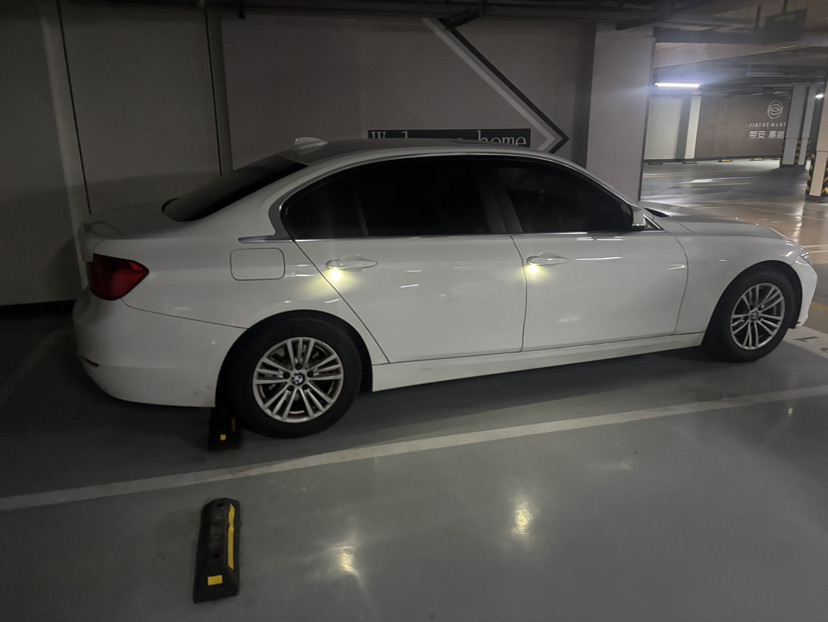 BMW 3 Series 2014 car image #2