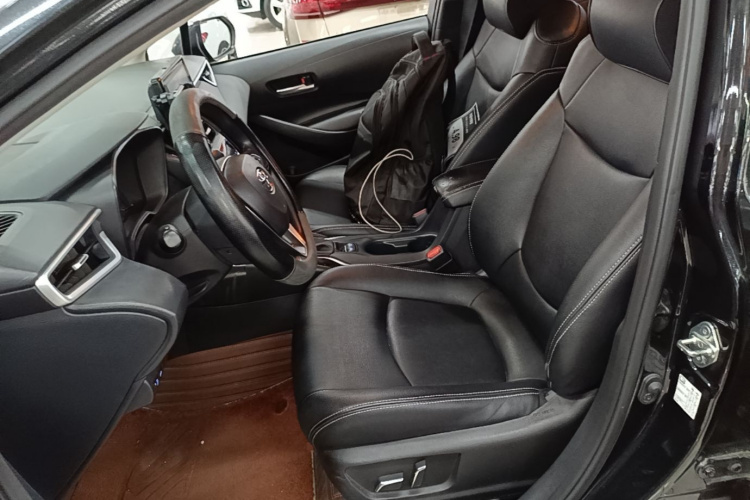 Toyota Corolla 2020 car image #17