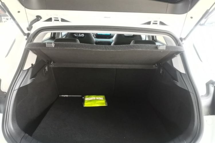 GEELY Emgrand S 2022 car image #19
