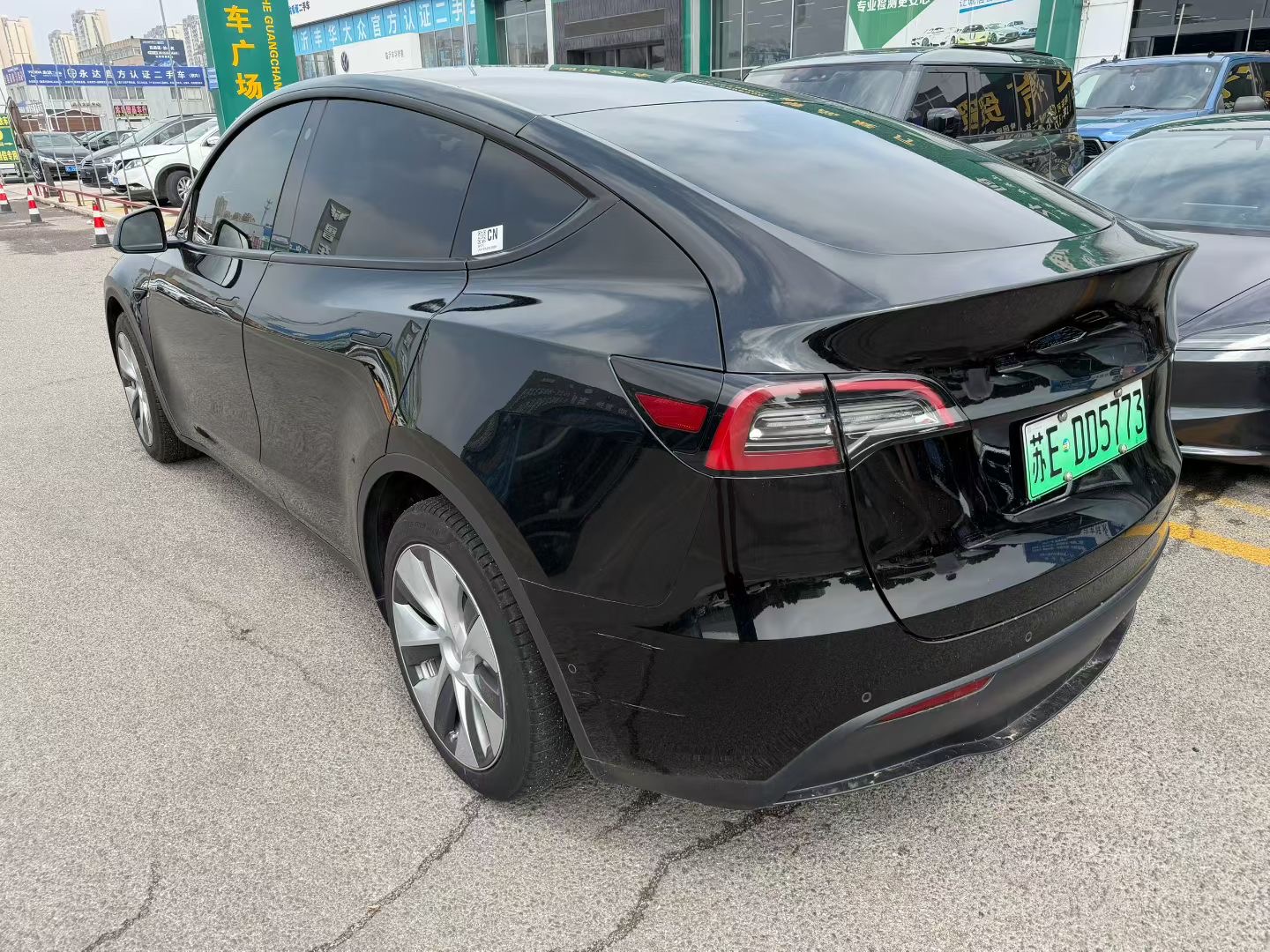 Tesla Model Y 2021 #9 Tesla Model Y 2021 car image #9