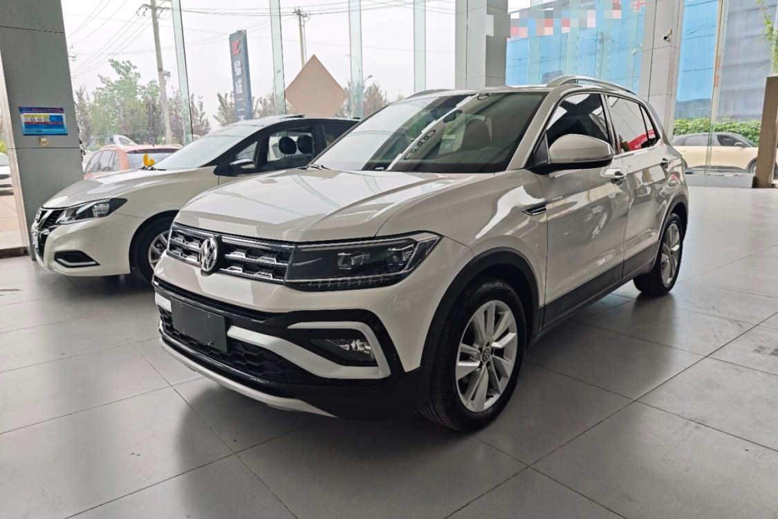 Volkswagen T-Cross 2019 immagine di auto 