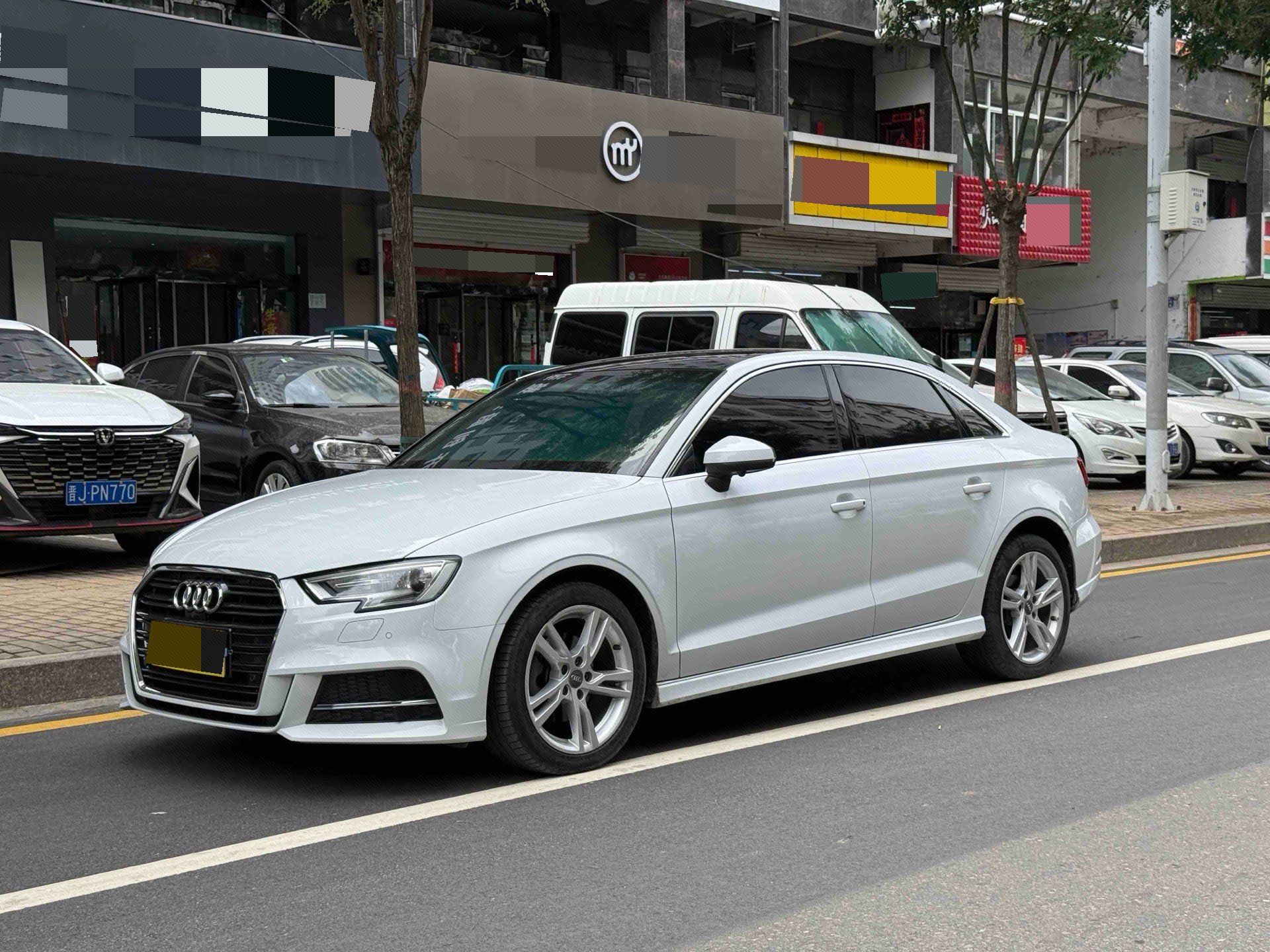 Audi A3 2018 car image 
