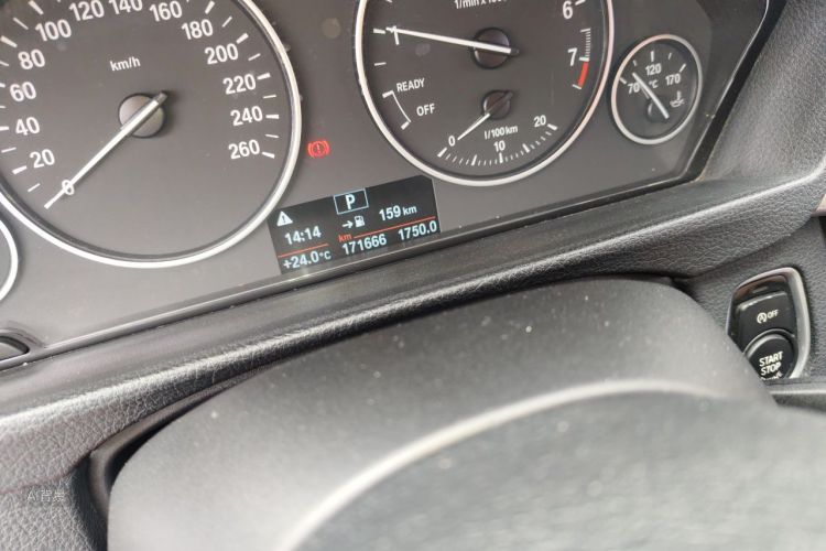 BMW 3 Series 2017 #14 BMW 3 Series 2017 car image #14