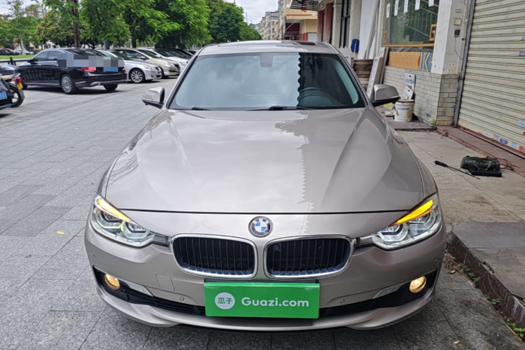 BMW 3 Series 2017 car image #3