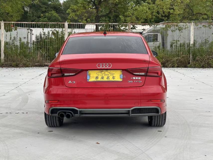Audi A3 2019 car image #8