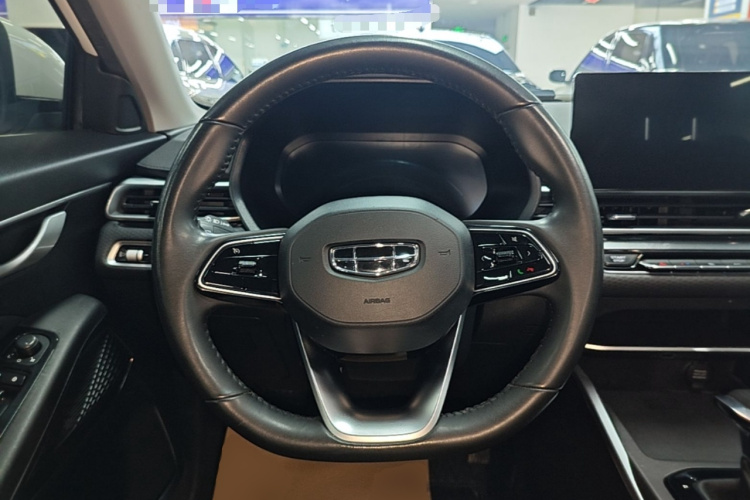 GEELY Emgrand 2021 #15 GEELY Emgrand 2021 car image #15