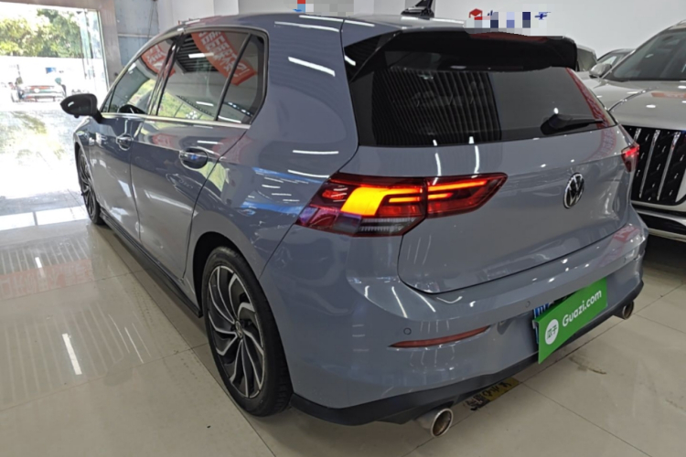 Volkswagen Golf 2021 car image #5