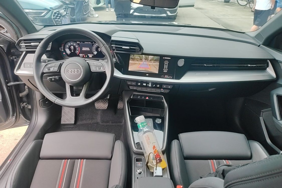 Audi A3 2023 immagine di auto #15