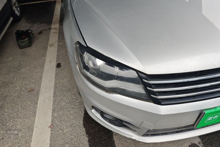 Volkswagen Bora 2014 car image #8