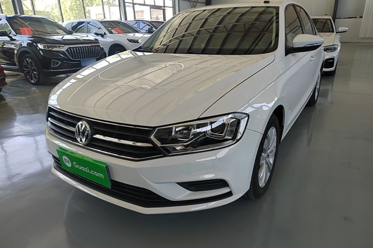 Volkswagen Bora 2020 car image #2