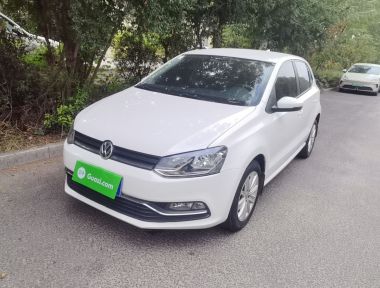 Volkswagen Polo 2016 car image 