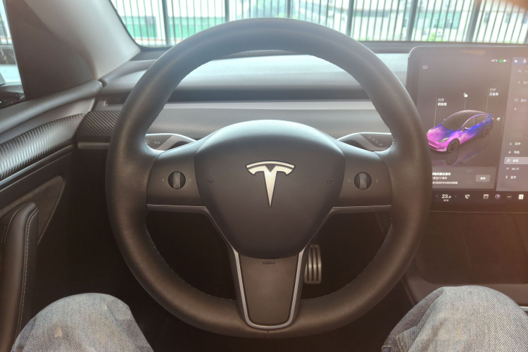 Tesla Model Y 2022 #11 Tesla Model Y 2022 car image #11
