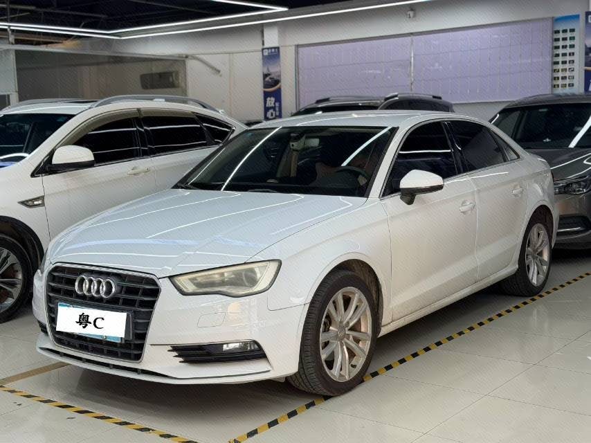2016 2016 immagine di auto