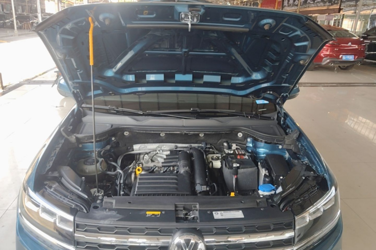 Volkswagen Tharu 2020 car image #20