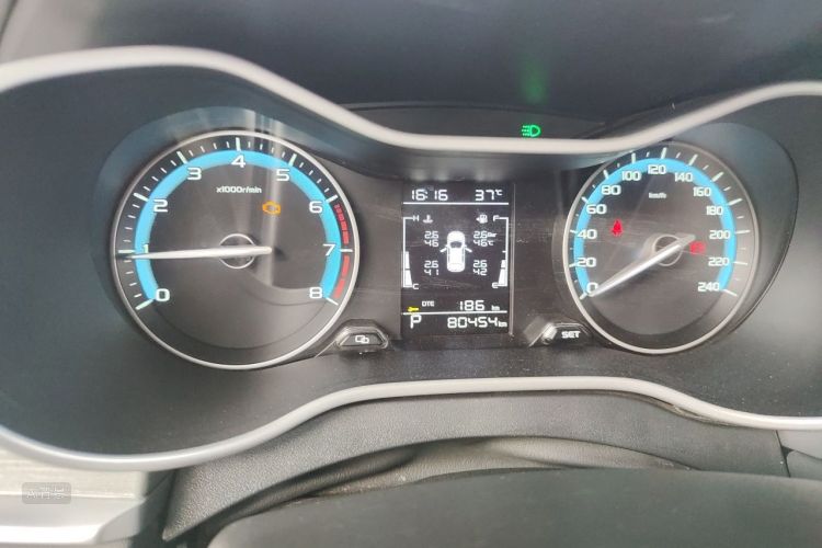 GEELY Emgrand 2021 #13 GEELY Emgrand 2021 car image #13
