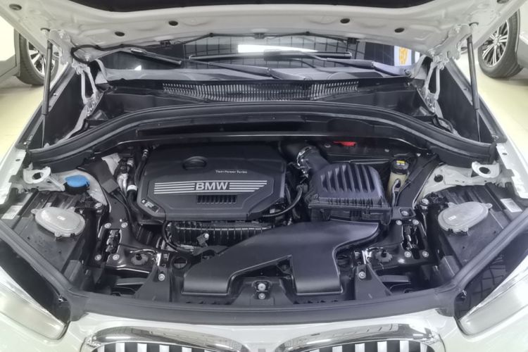 BMW X1 2020 car image #19