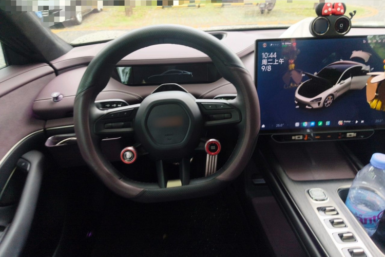 MI SU7 2024 car image #15