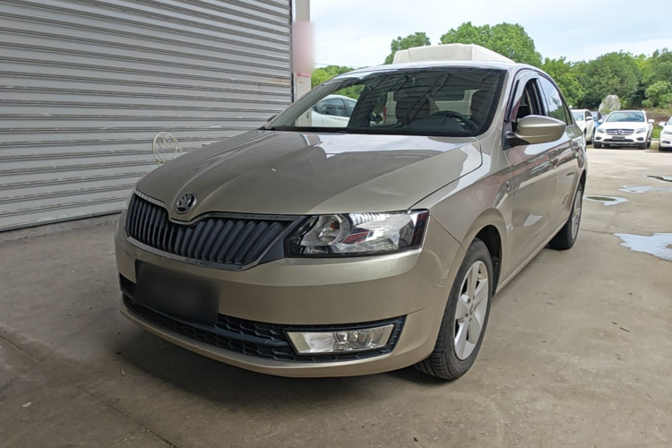 Skoda Rapid 2016 #2 Skoda Rapid 2016 car image #2