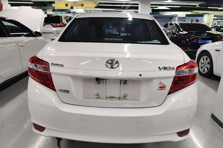 Toyota Vios 2015 car image #6