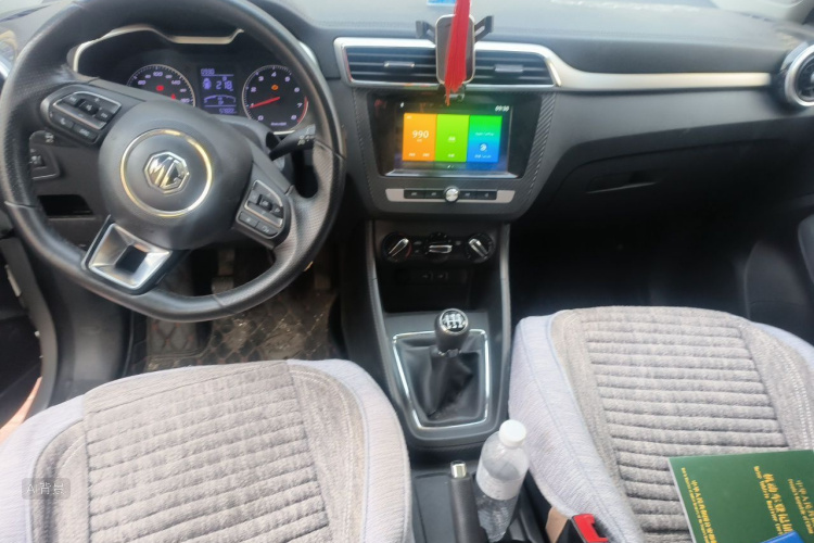 MG ZS 2019 car image #11