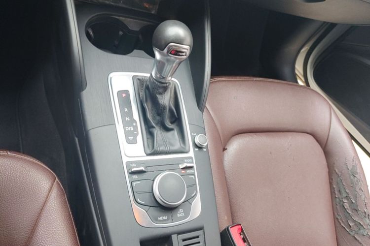 Audi A3 2016 car image #14