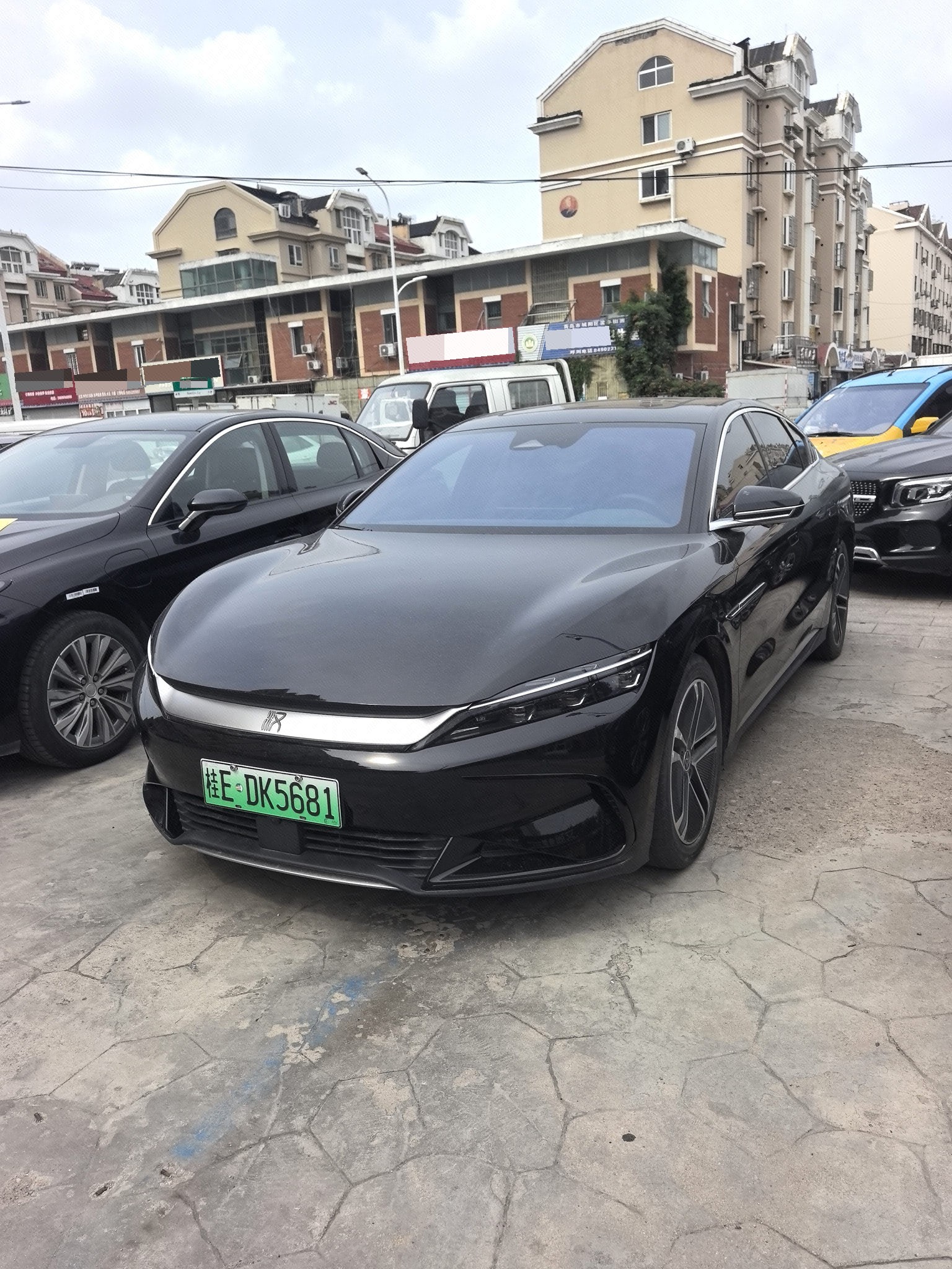 BYD Han 2024 car image 