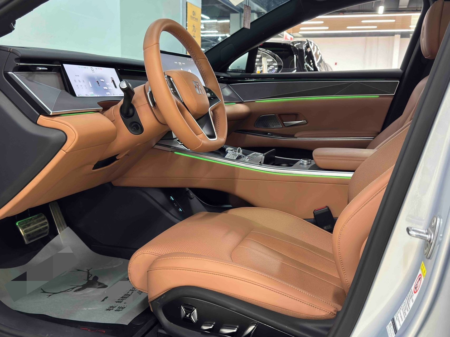 比亚迪 汉L 2025 汽车图片 #6