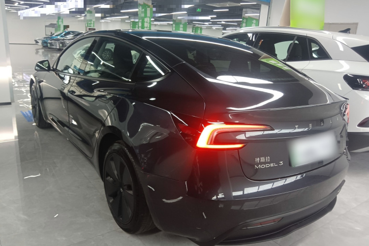 Tesla Model 3 2024 #5 Tesla Model 3 2024 immagine di auto #5