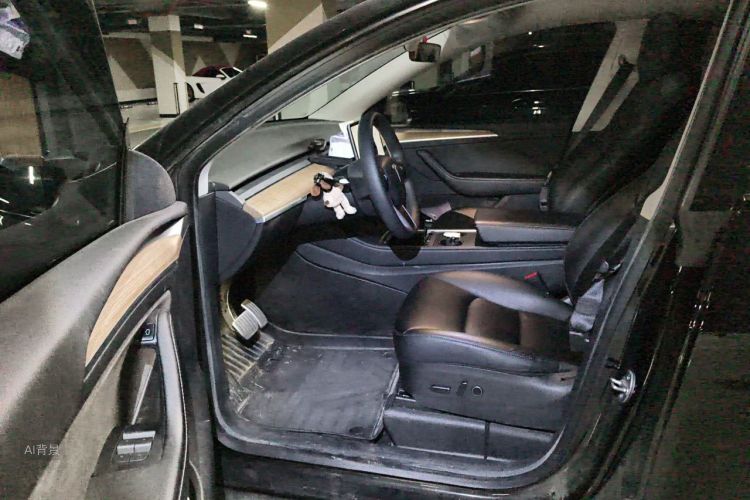 Tesla Model Y 2022 #18 Tesla Model Y 2022 car image #18