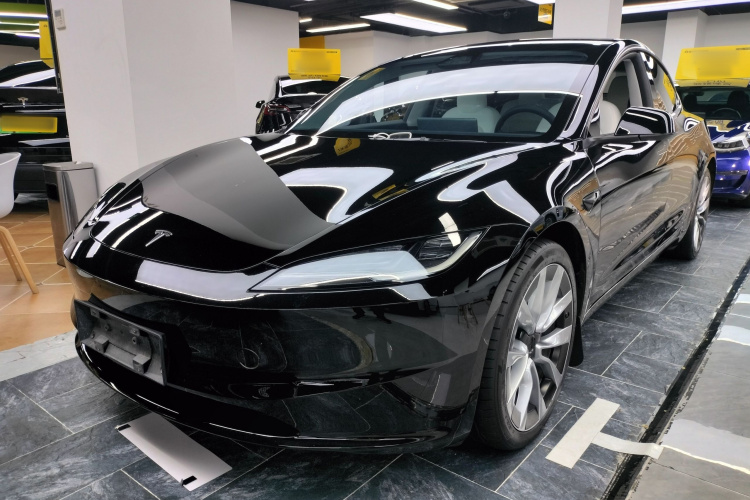 Tesla Model 3 2023 #2 Tesla Model 3 2023 car image #2