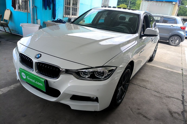 BMW 3 Series 2017 #2 BMW 3 Series 2017 car image #2
