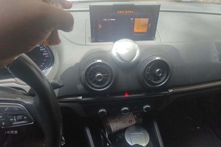 Audi A3 2018 car image #15