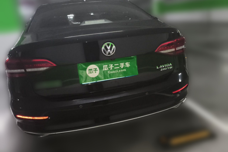 Volkswagen Lavida 2020 car image #4