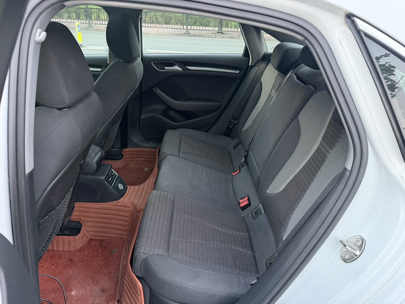 Audi A3 2019 immagine di auto #7