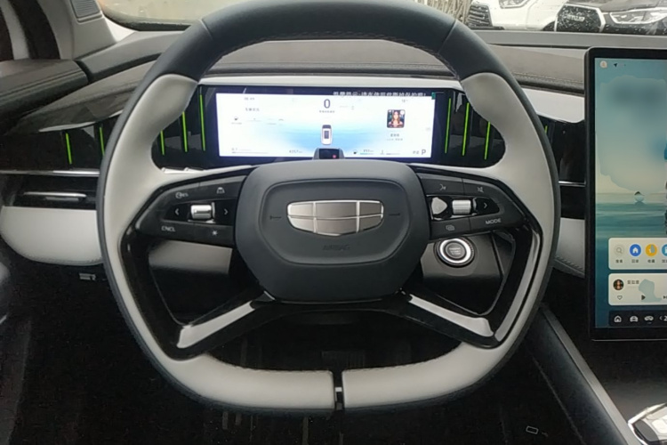 GEELY Boyue L 2024 car image #15