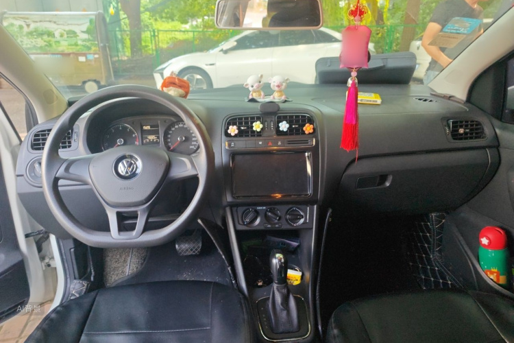 Volkswagen Polo 2018 #11 Volkswagen Polo 2018 car image #11