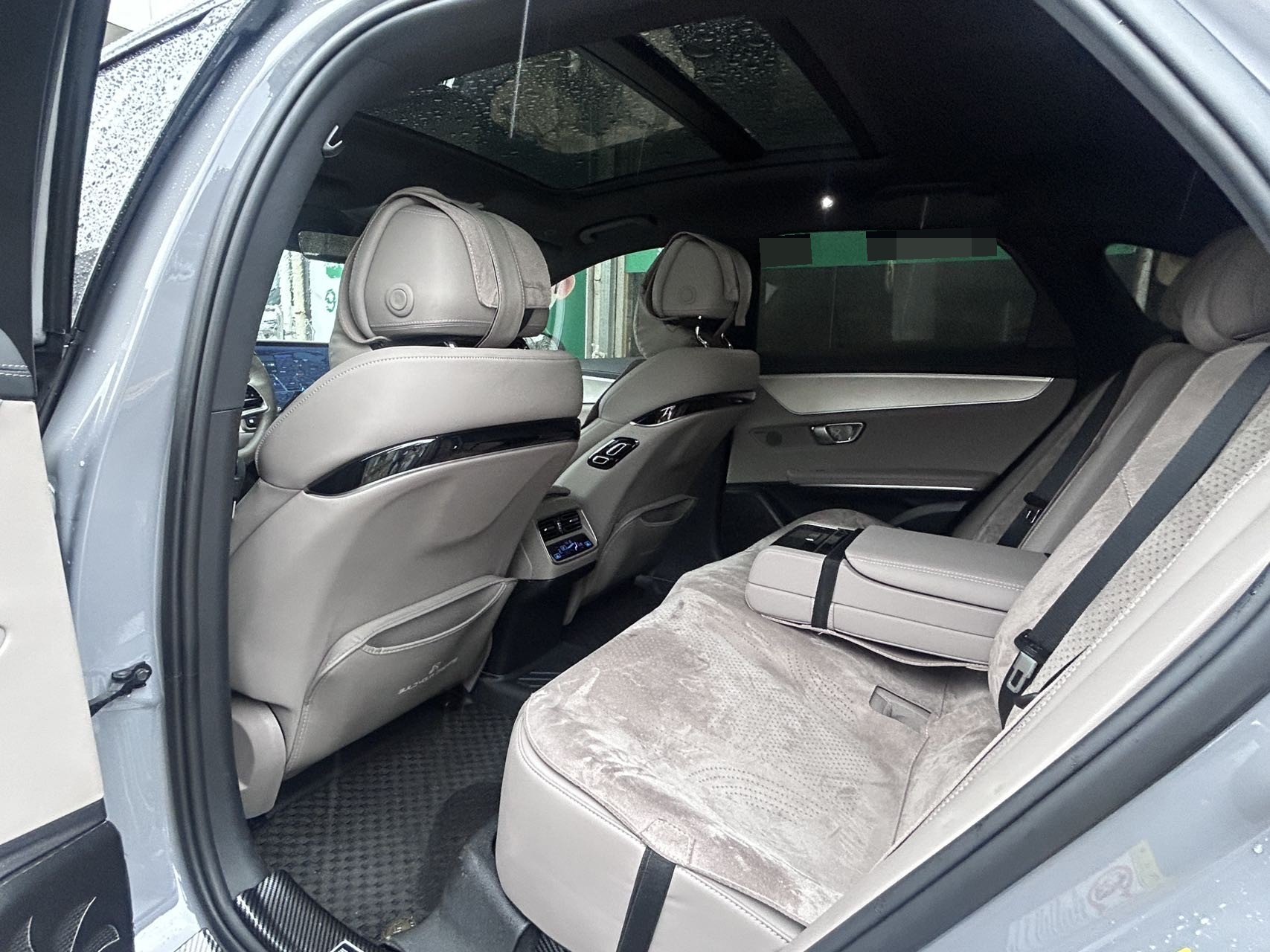 BYD Han 2025 car image #5