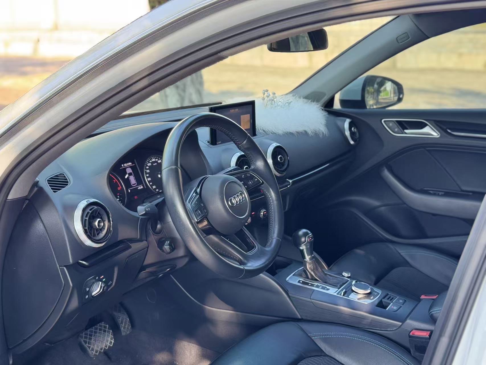Audi A3 2018 immagine di auto #5