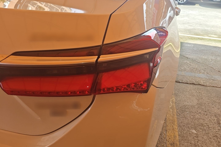 Toyota Corolla 2018 #8 Toyota Corolla 2018 car image #8