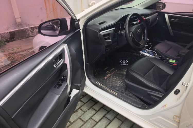 Toyota Corolla 2017 car image #9