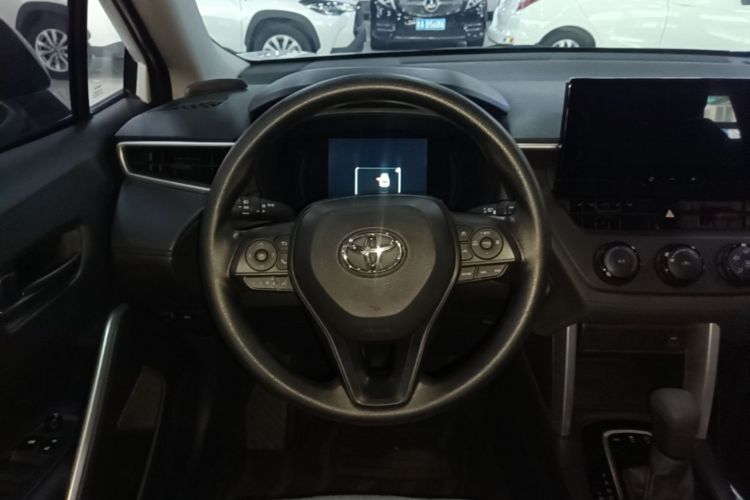 Toyota Corolla Cross 2024 #15 Toyota Corolla Cross 2024 car image #15
