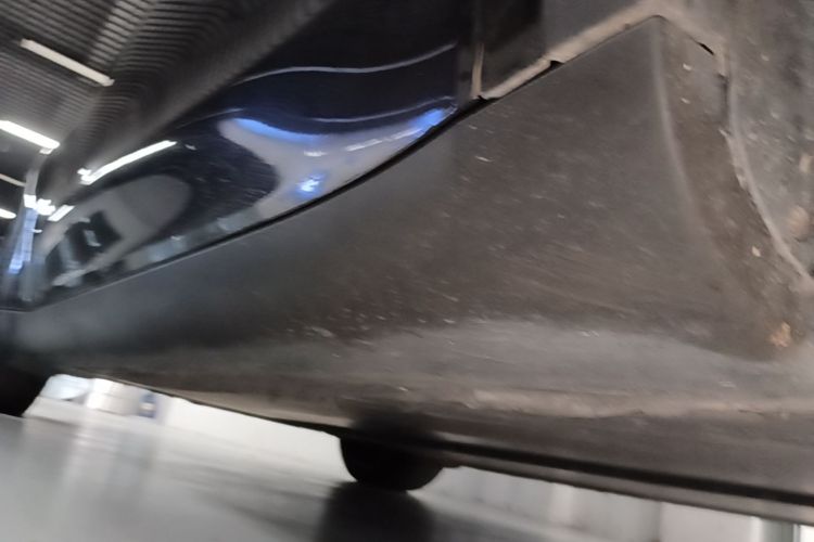 Tesla Model Y 2022 car image #26