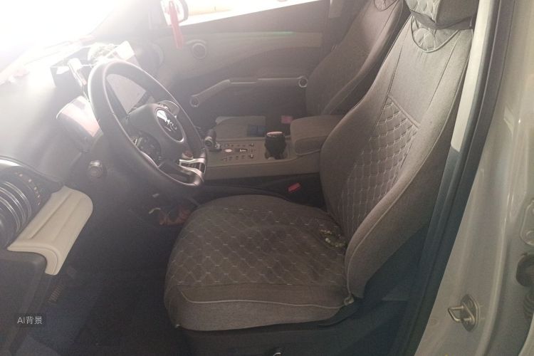 BYD Yuan Plus 2023 immagine di auto #17