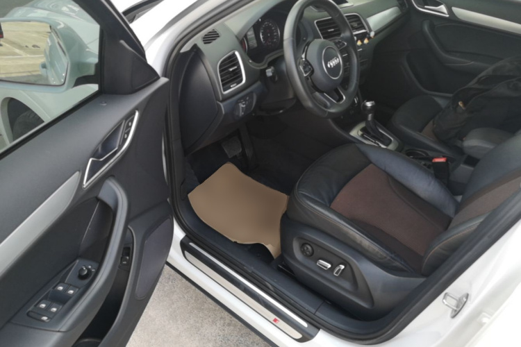 Audi Q3 2019 #16 Audi Q3 2019 car image #16