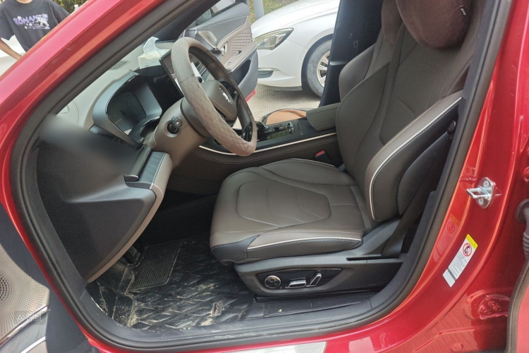 BYD Han 2022 car image #17