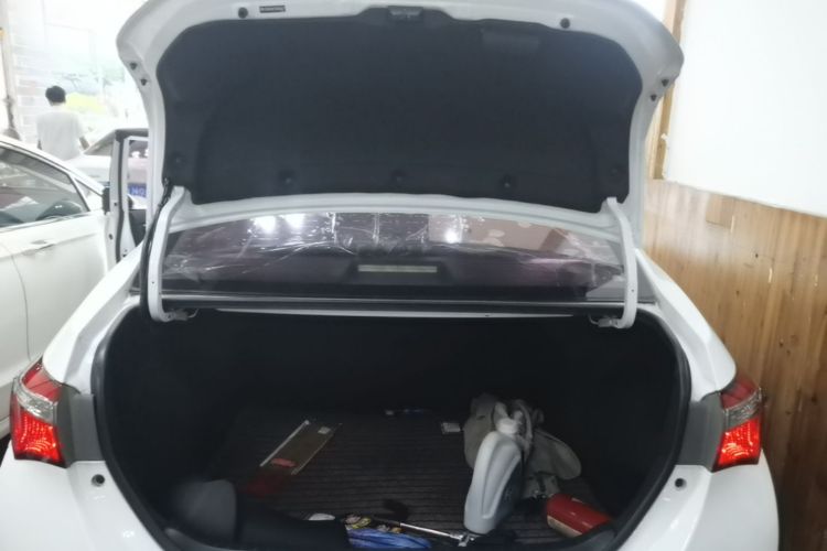 Toyota Corolla 2017 #21 Toyota Corolla 2017 car image #21