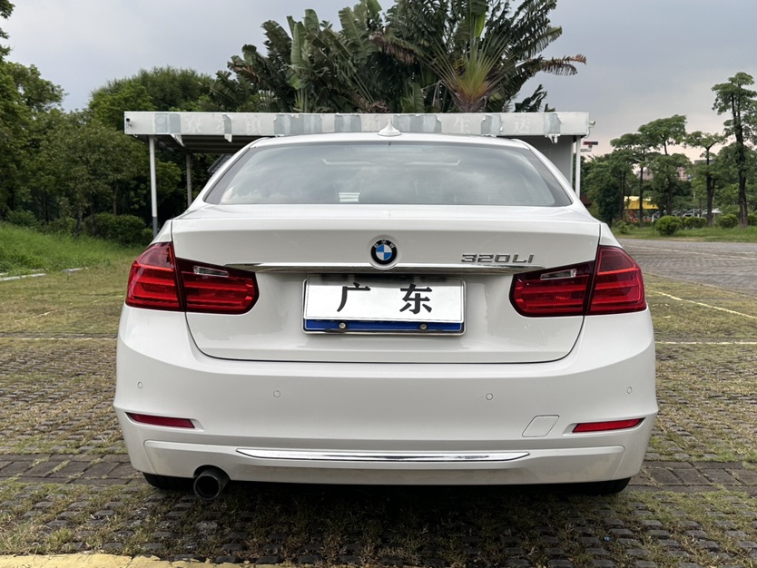 BMW 3 Series 2015 #8 BMW 3 Series 2015 car image #8