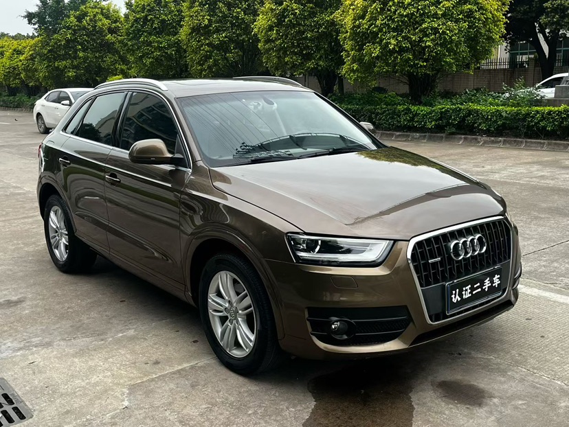 Audi Q3 2014 car image #3