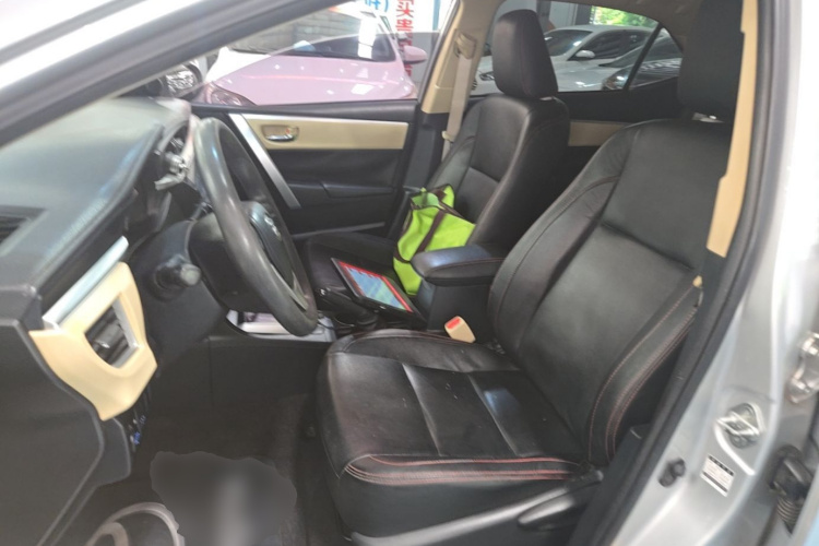 Toyota Corolla 2018 #15 Toyota Corolla 2018 car image #15